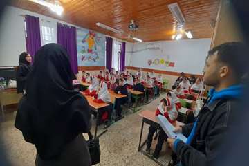 اجرای برنامه آموزشی مدیریت استرس در مدرسه ابتدایی دخترانه حضرت زینب احمد گوراب توسط دانشجویان کارشناسی